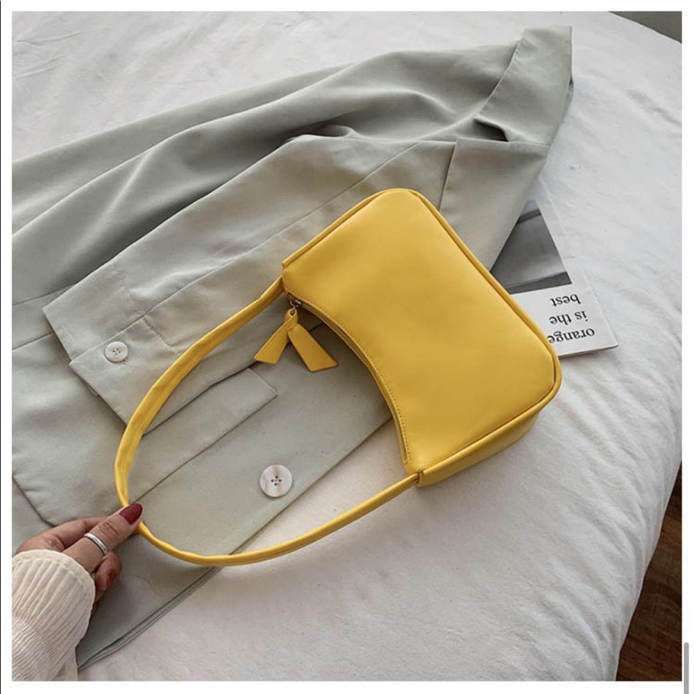 Hobo Small Yellow Bag Cute Purse Women Handbag - Picture 7 of 7